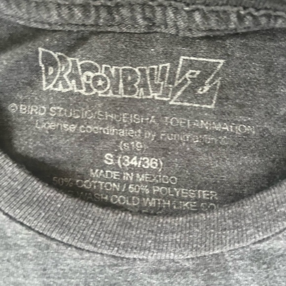 Small Grey Dragonball Z Standoff T-shirt - Picture 3 of 3